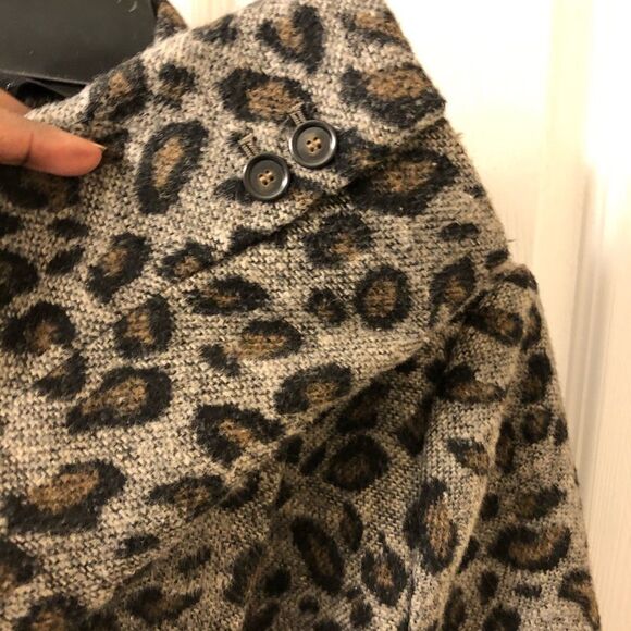 ANN TAYLOR LOFT ANIMAL PRINT BLAZER - Picture 3 of 6